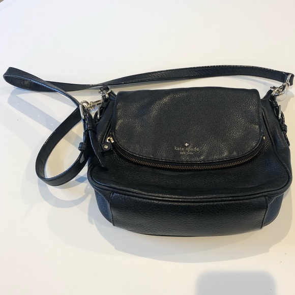kate spade Handbags - Black Kate Spade Crossbody Bag